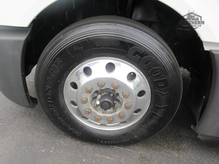 Used 2021 INTERNATIONAL LT