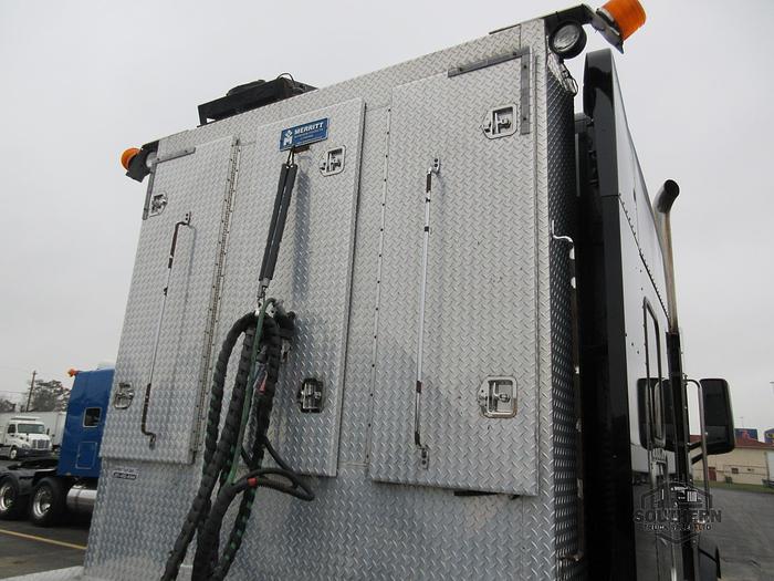 Used 2019 PETERBILT 567