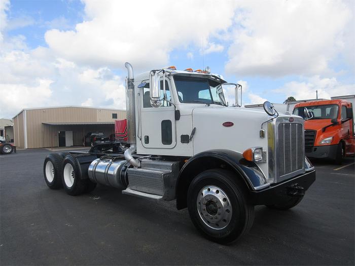 Used 2014 PETERBILT 365