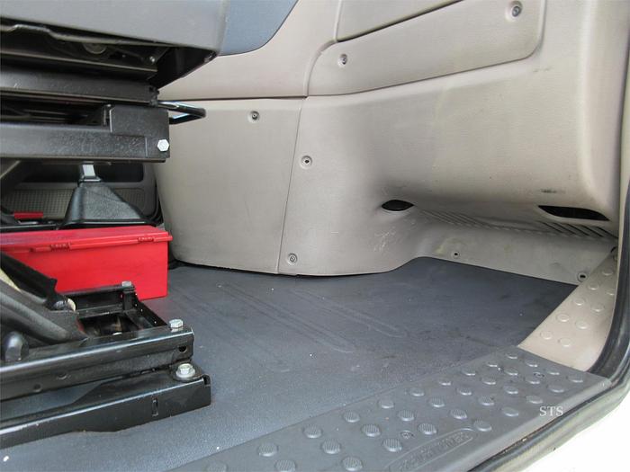 Used 2015 FREIGHTLINER CASCADIA 125