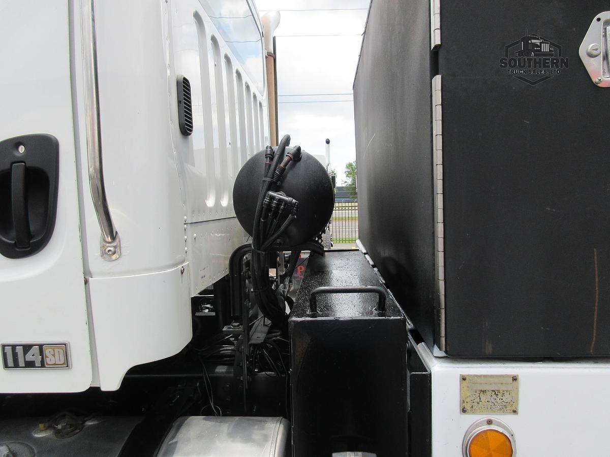 Used 2015 FREIGHTLINER 114SD