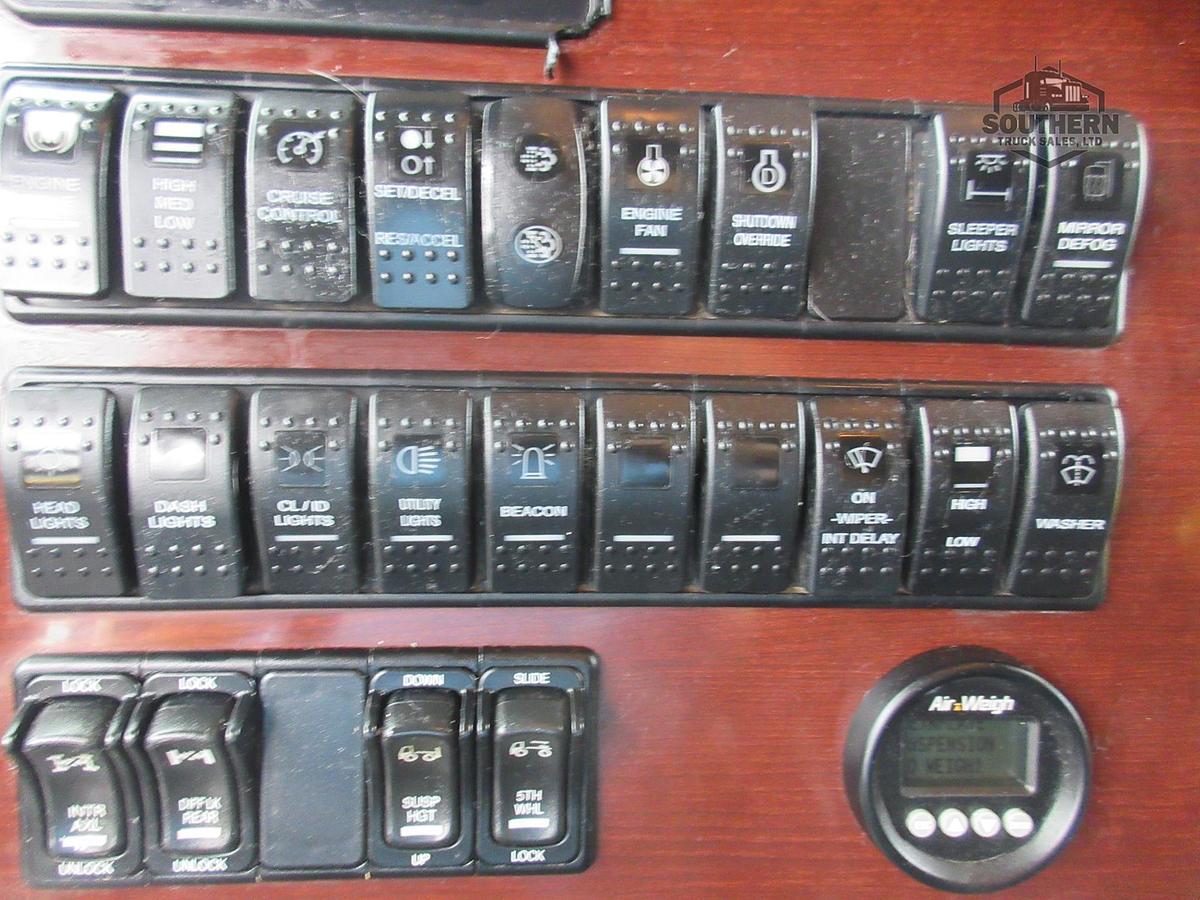 Used 2018 WESTERN STAR 4900