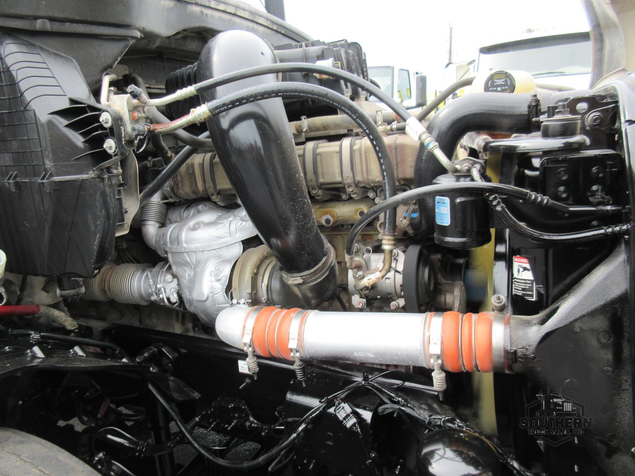 Used 2020 FREIGHTLINER CASCADIA 126