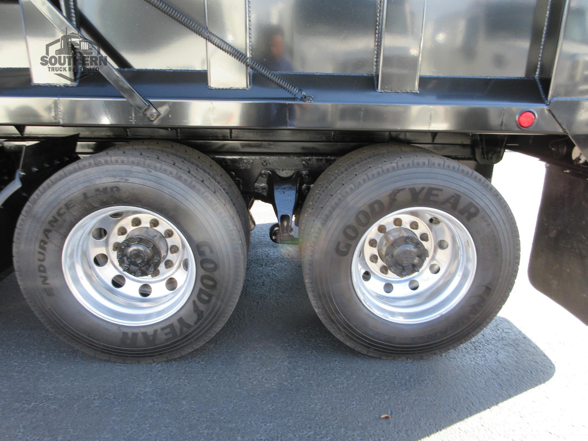 Used 2022 INTERNATIONAL LT