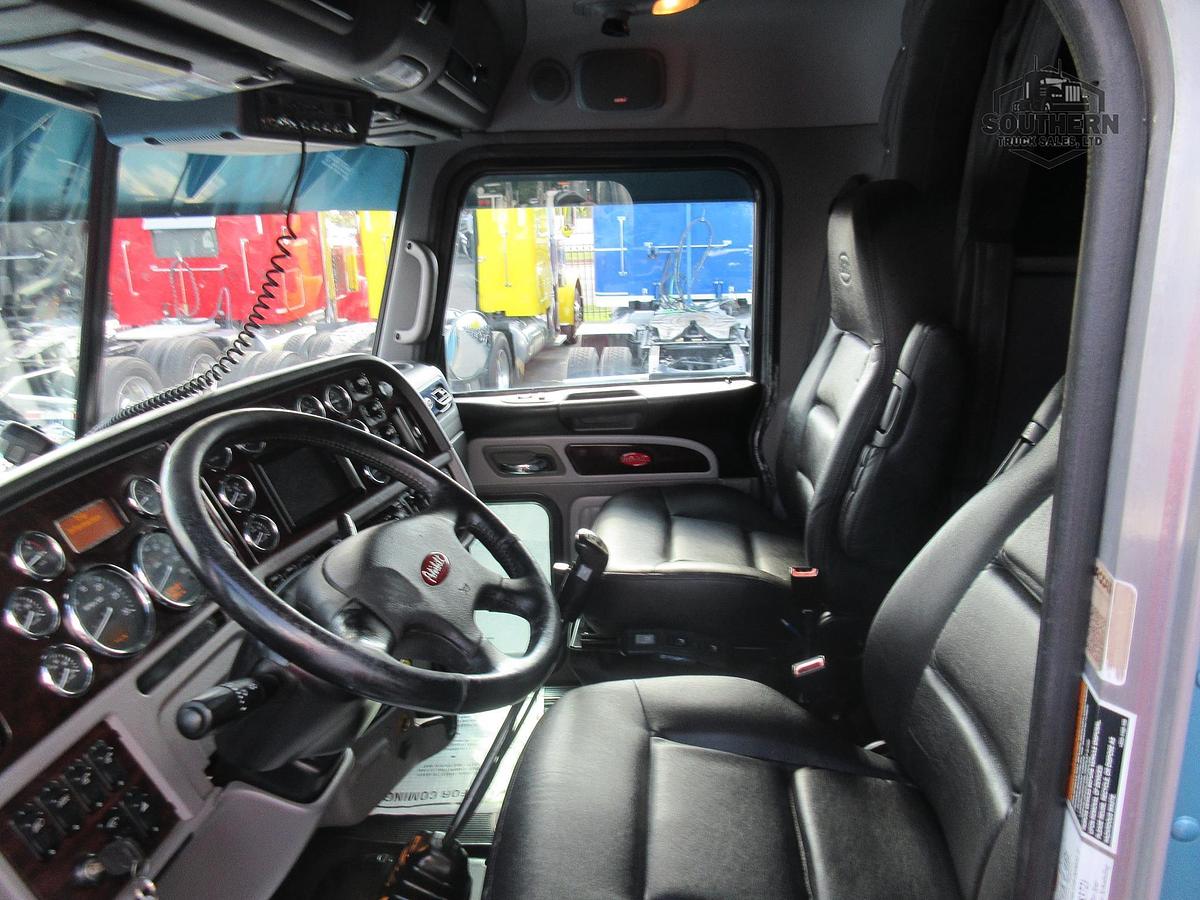 Used 2021 PETERBILT 389