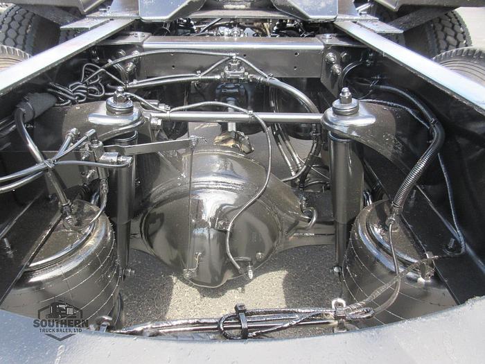 Used 2020 PETERBILT 567