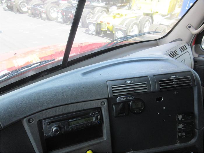 Used 2017 FREIGHTLINER CASCADIA 125