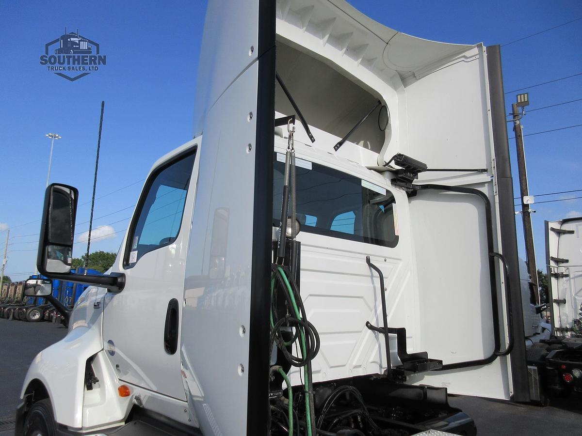 Used 2021 INTERNATIONAL LT