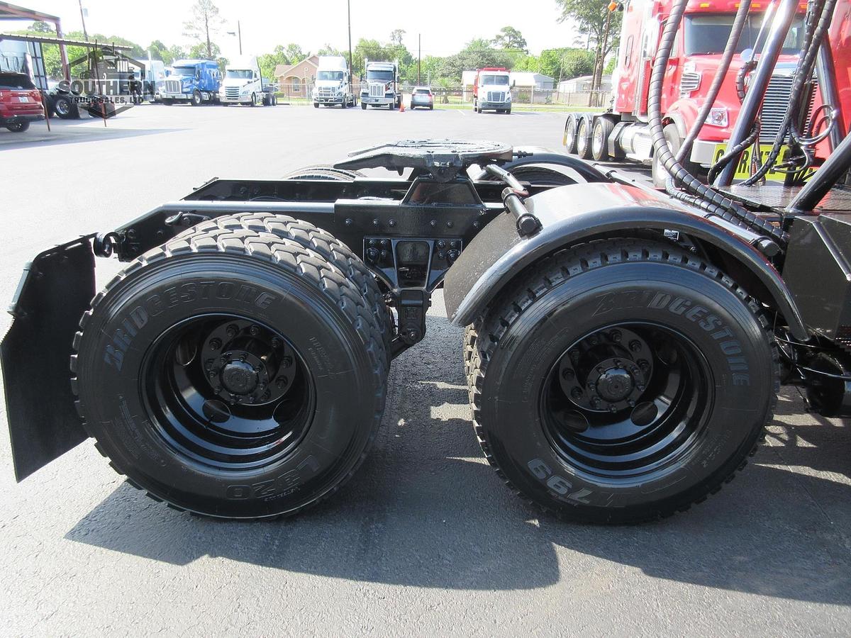 Used 2014 KENWORTH T800