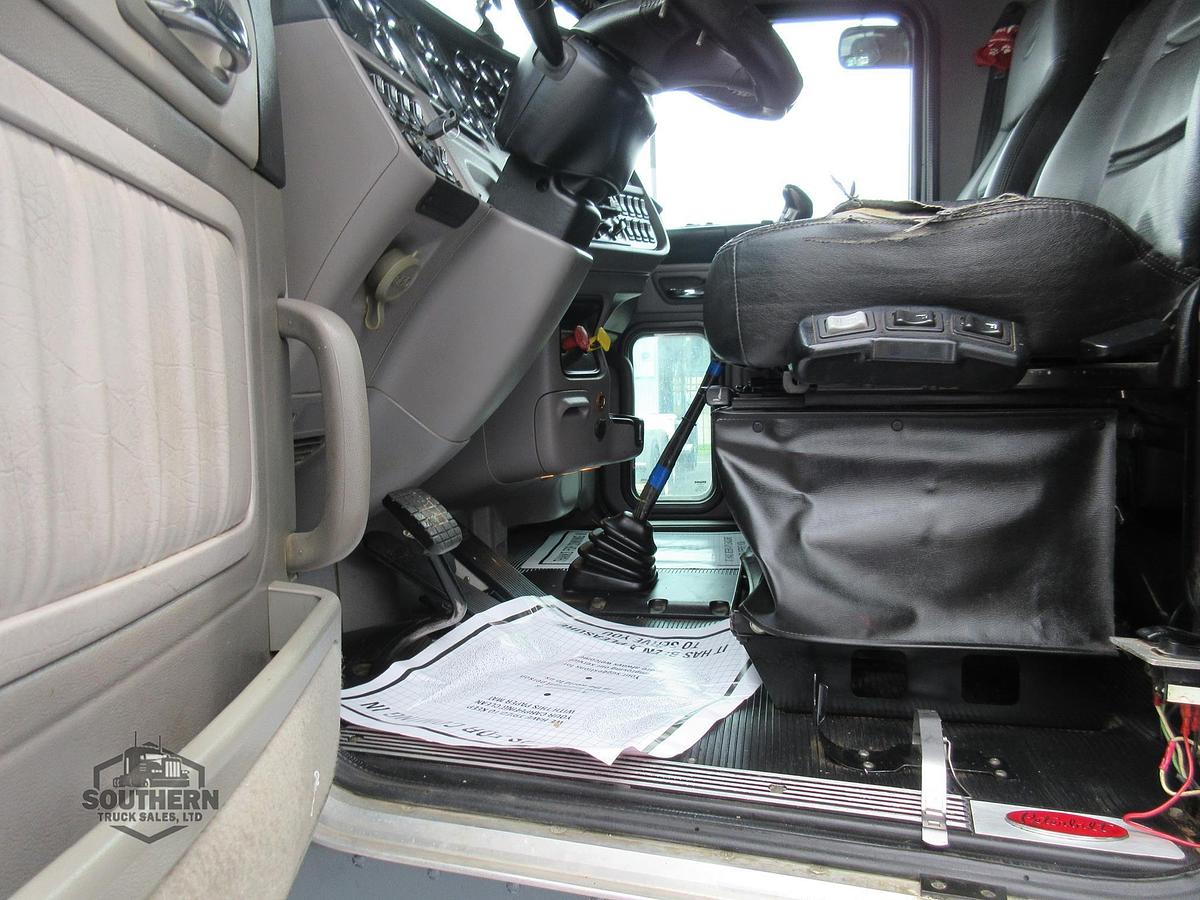 Used 2019 PETERBILT 389