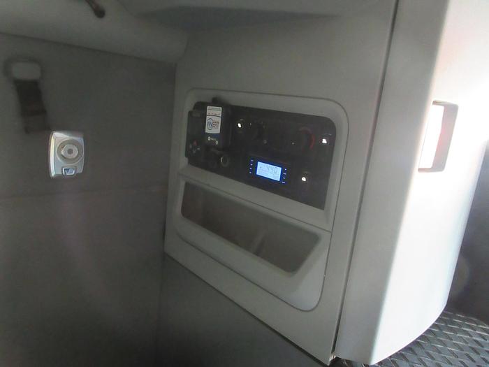 Used 2021 KENWORTH T880