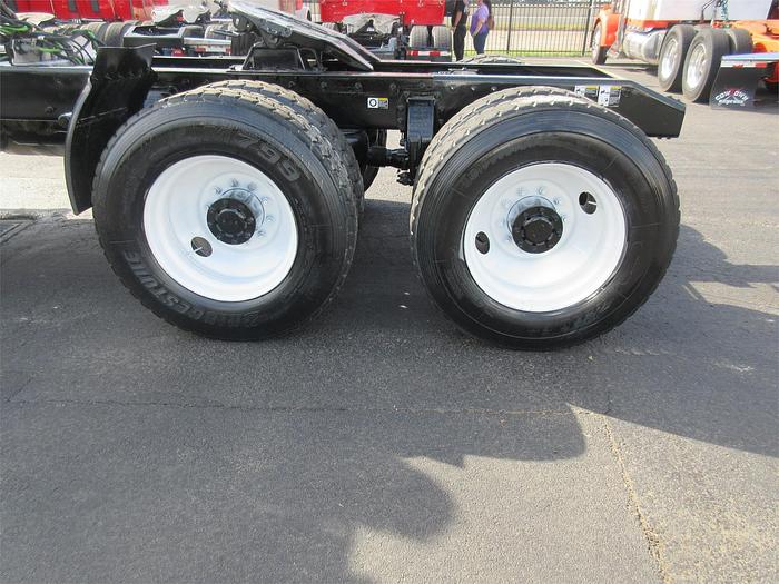 Used 2019 PETERBILT 567