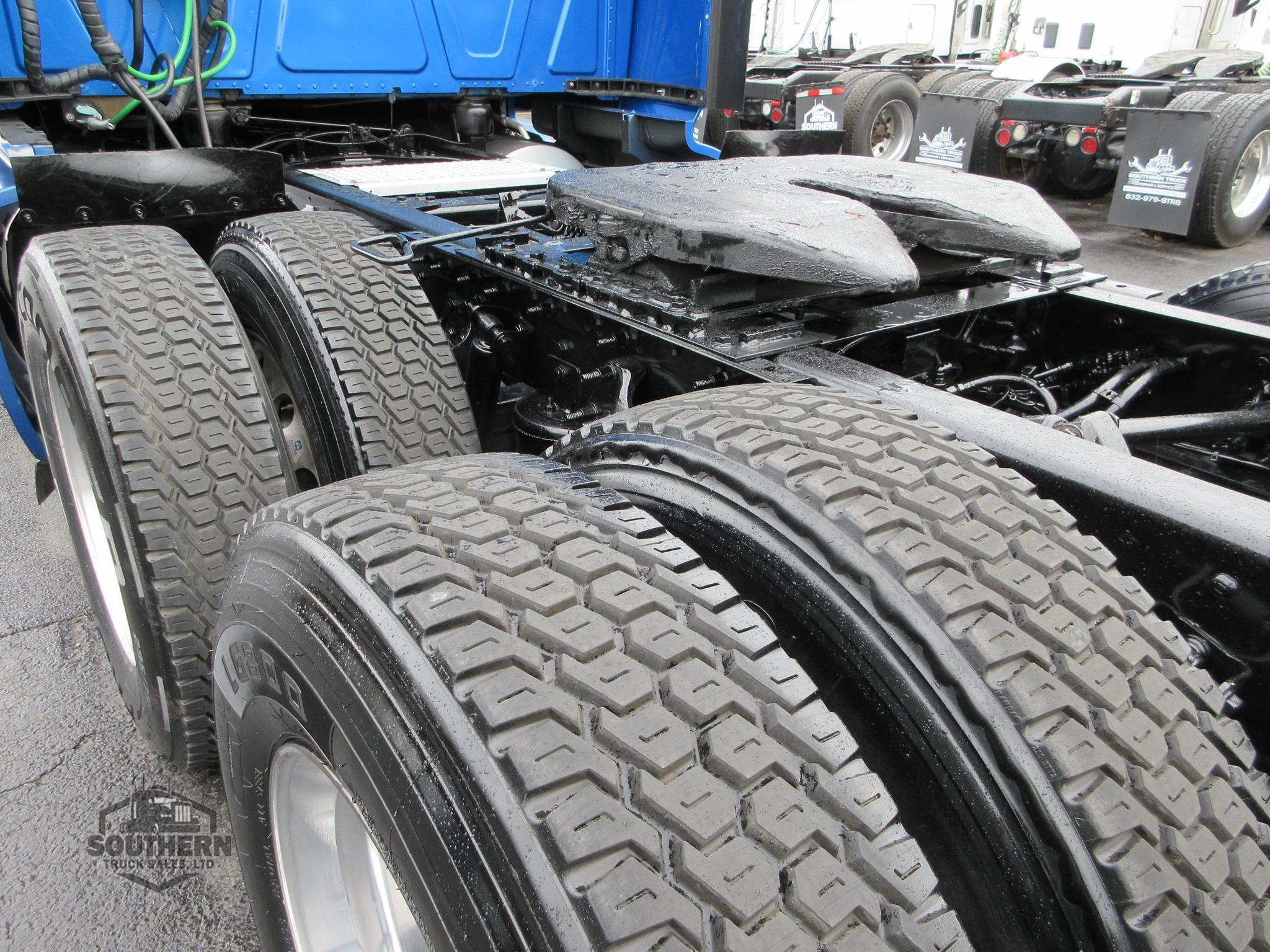 Used 2021 INTERNATIONAL LT