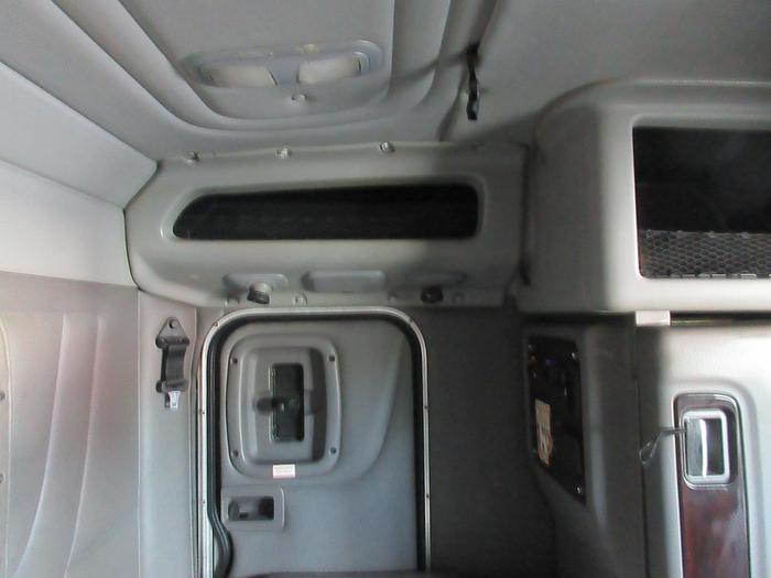 Used 2019 PETERBILT 389