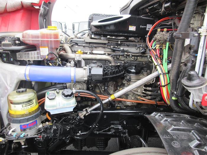 Used 2021 FREIGHTLINER CASCADIA 126