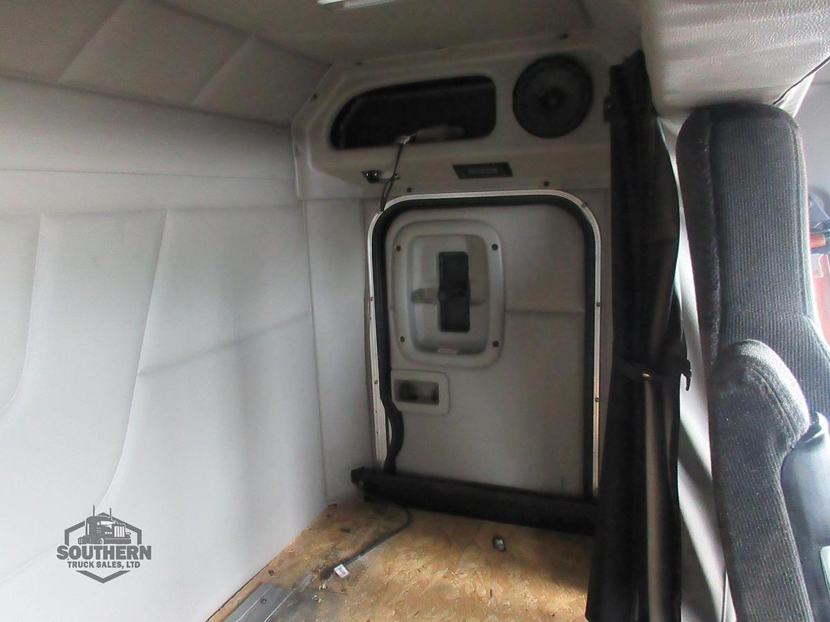 Used 2019 PETERBILT 567