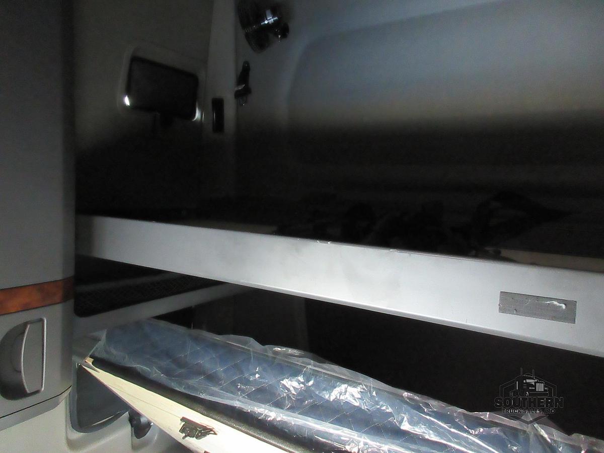 Used 2021 INTERNATIONAL LT