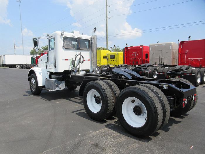 Used 2015 PETERBILT 365