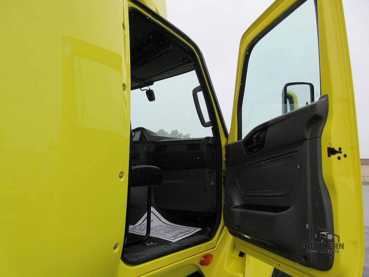 Used 2023 INTERNATIONAL LT