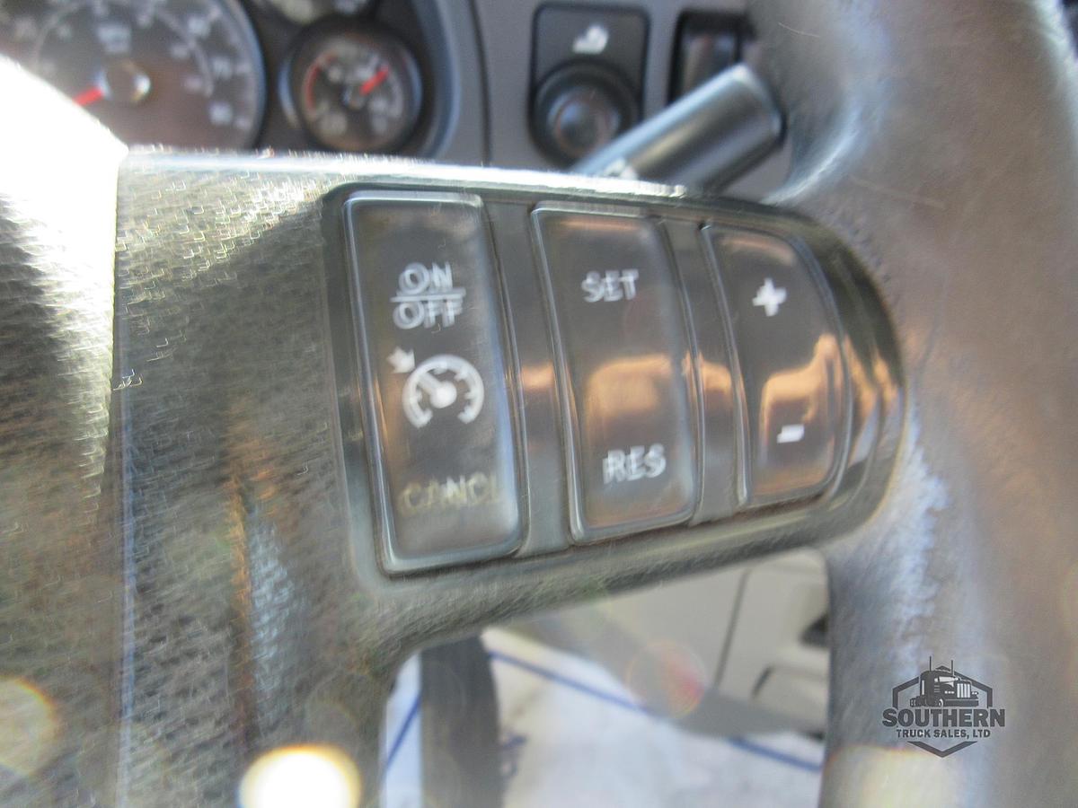 Used 2019 PETERBILT 567