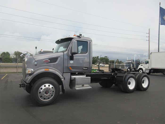 Used 2020 PETERBILT 567