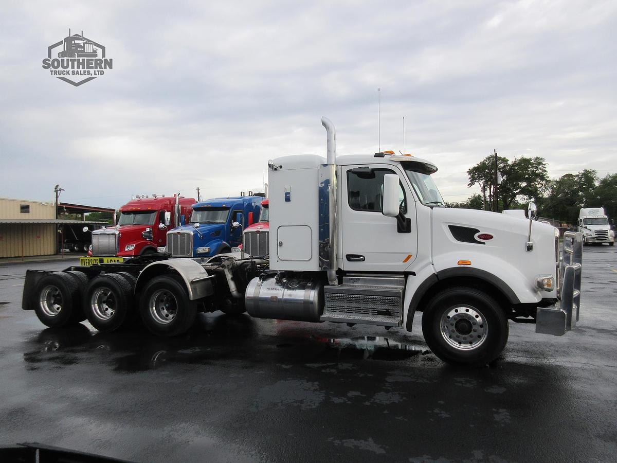 Used 2019 PETERBILT 567