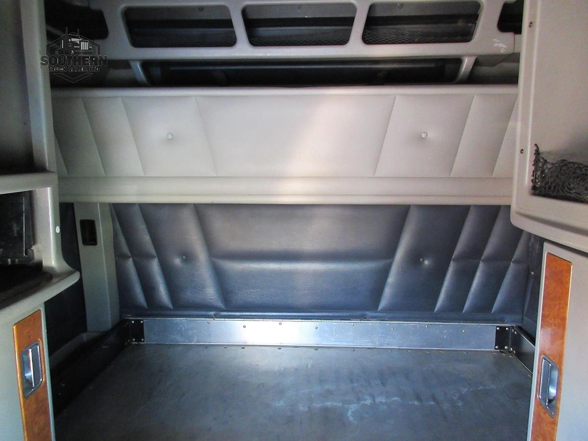 Used 2006 PETERBILT 379EXHD