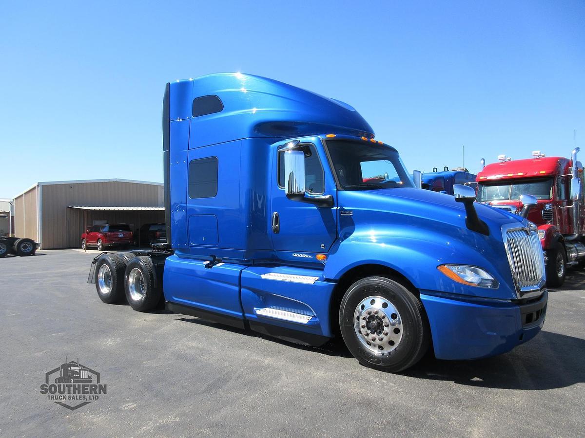 Used 2021 INTERNATIONAL LT
