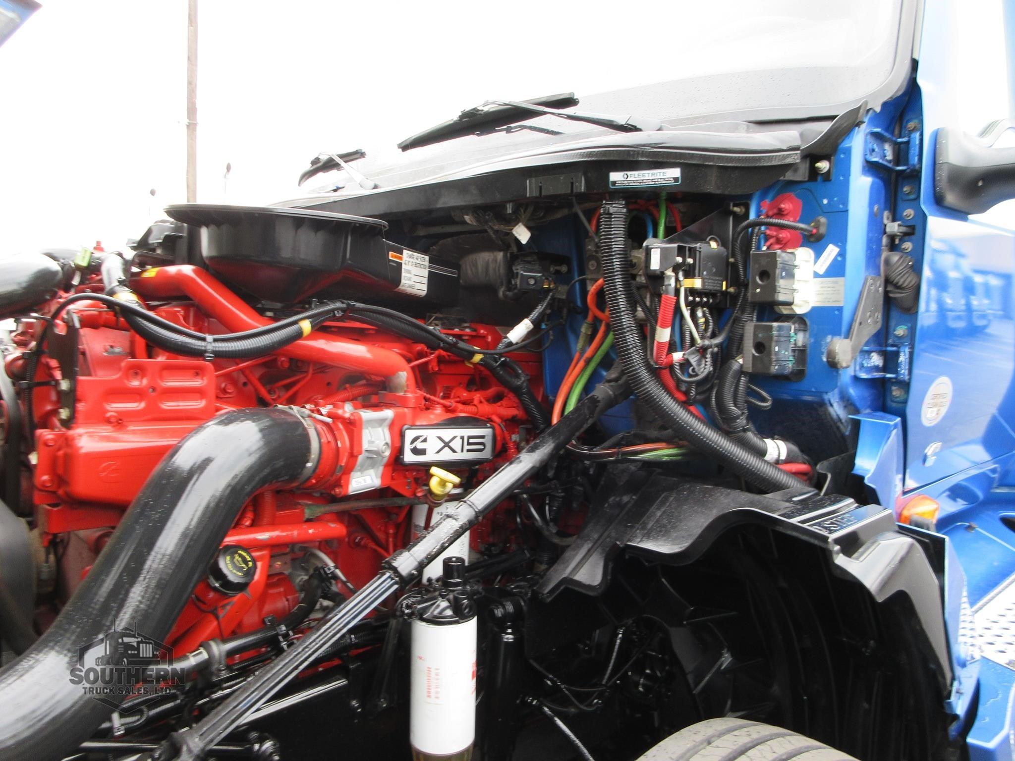 Used 2021 INTERNATIONAL LT