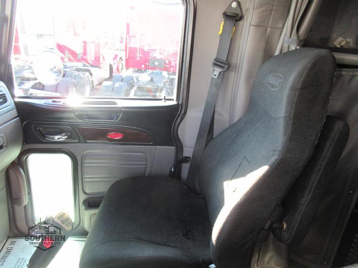 Used 2018 PETERBILT 389