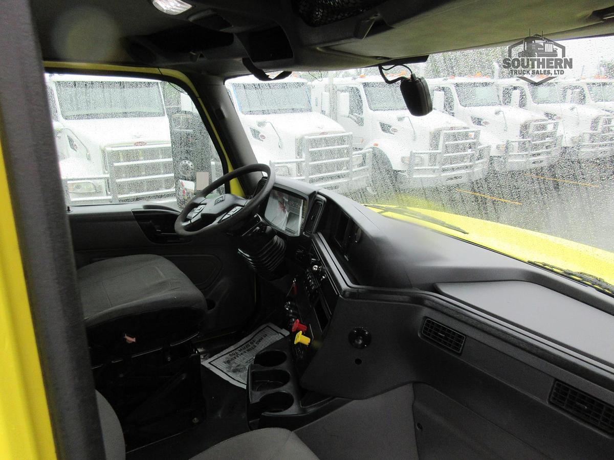 Used 2023 INTERNATIONAL LT