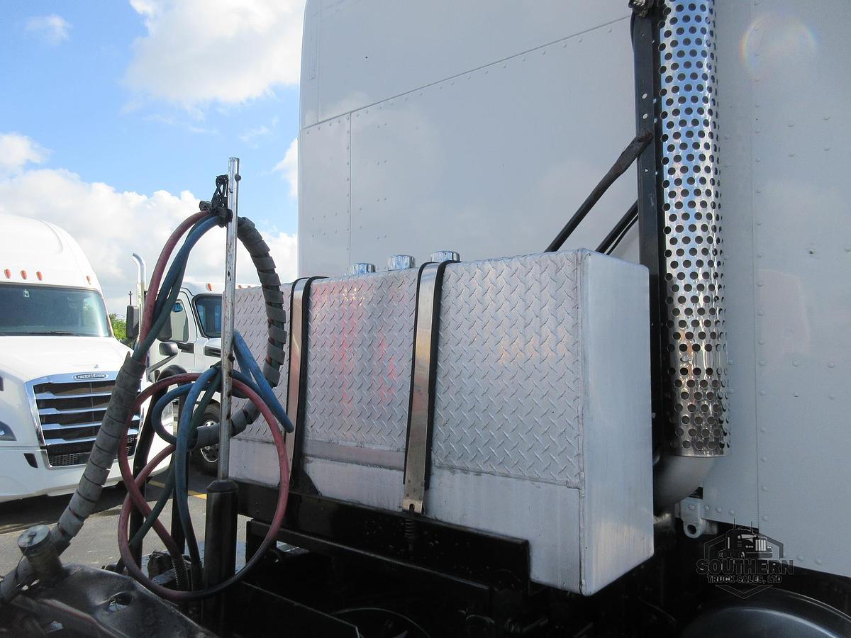 Used 2020 KENWORTH T880