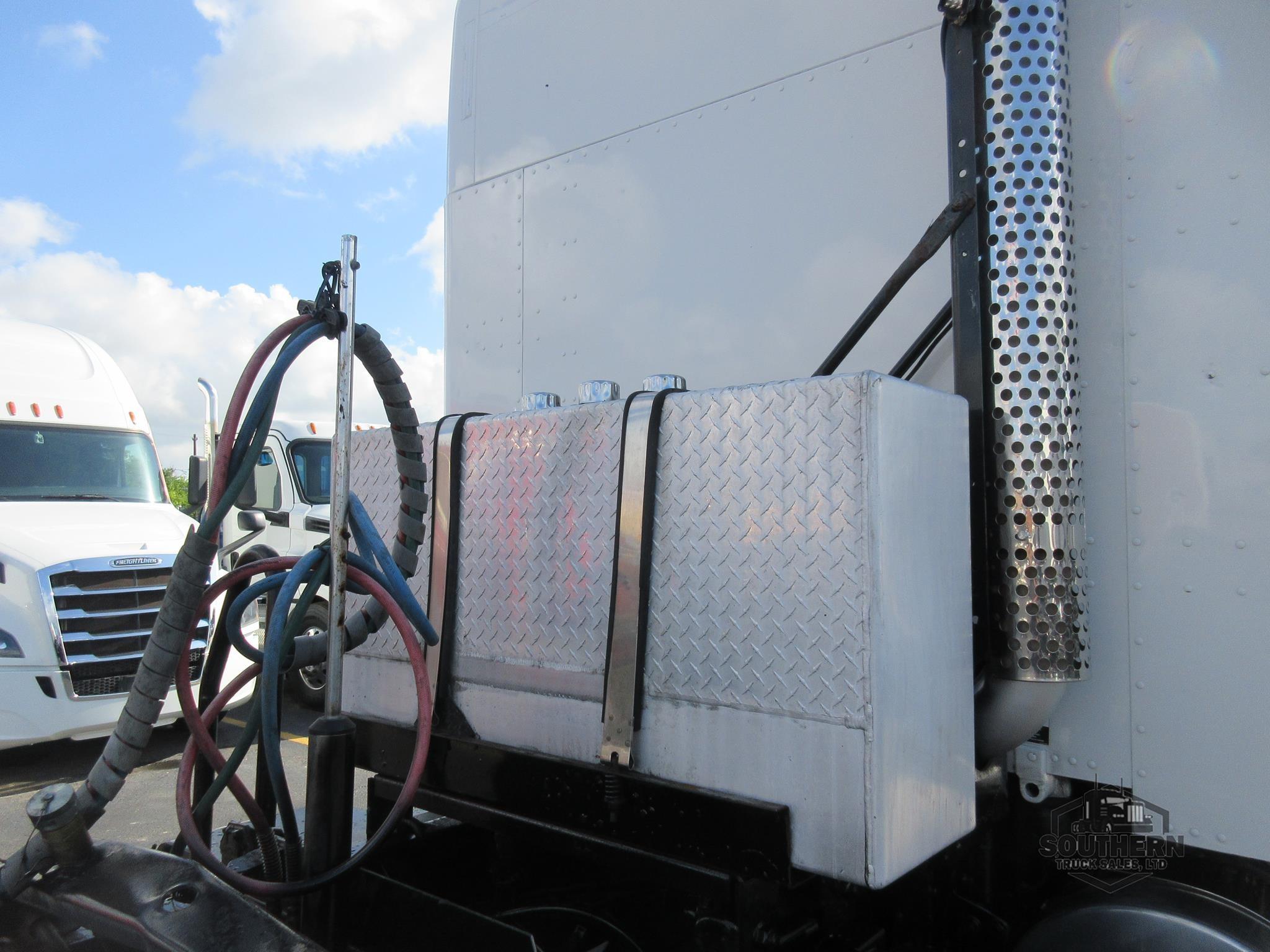 Used 2020 KENWORTH T880