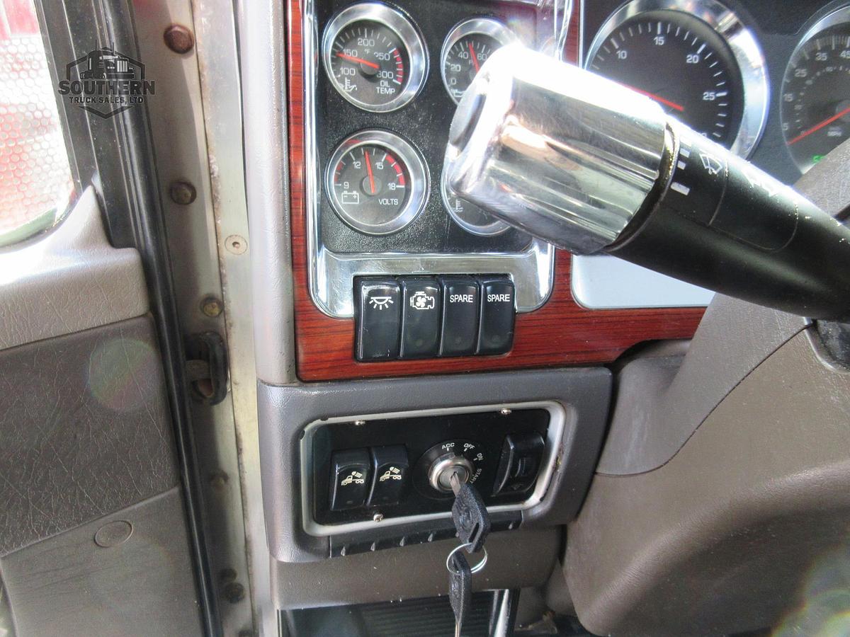 Used 2007 KENWORTH W900