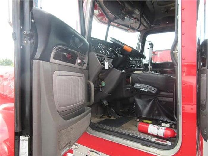 Used 2015 PETERBILT 389