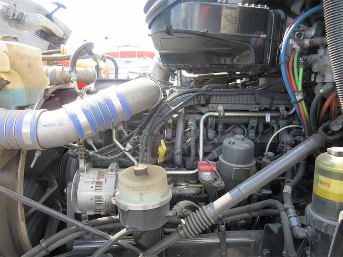 Used 2016 PETERBILT 579