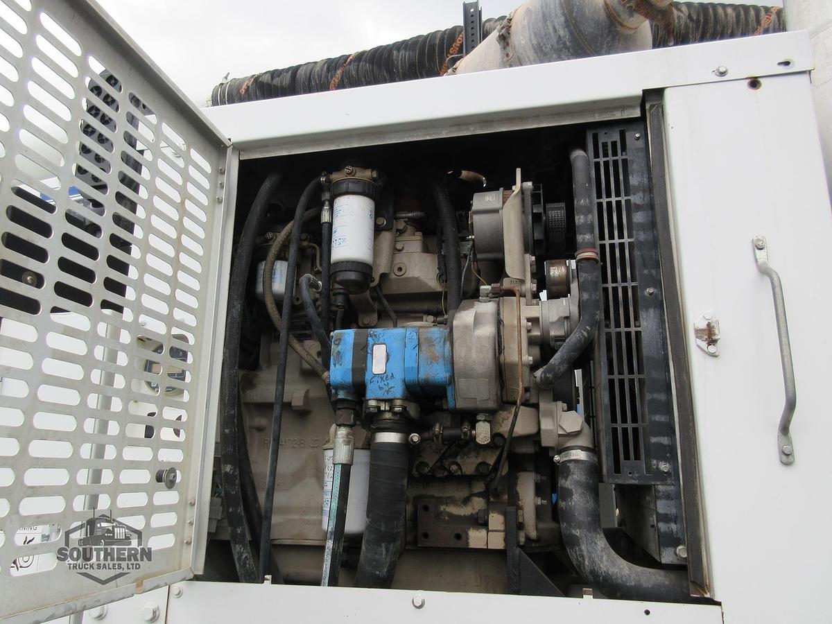 Used 2014 FREIGHTLINER 114SD