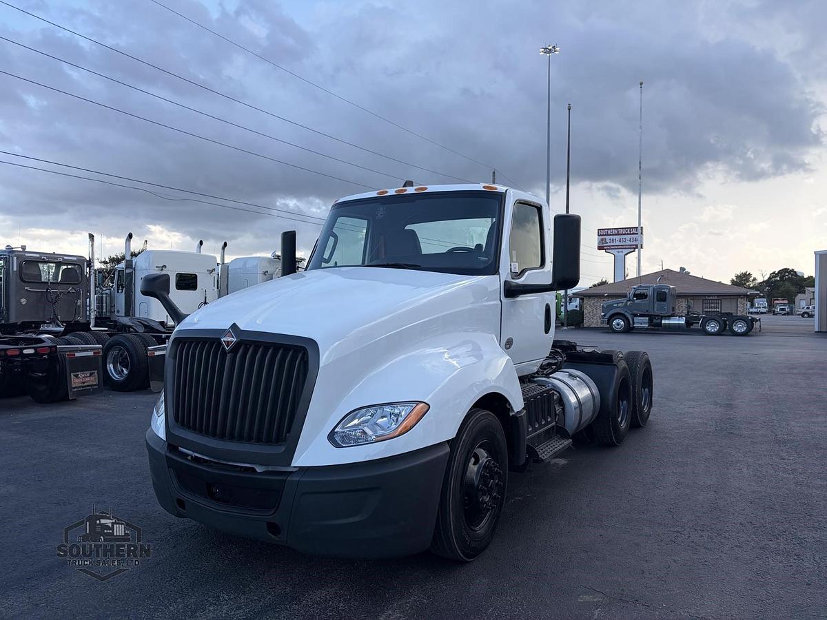Used 2023 INTERNATIONAL LT