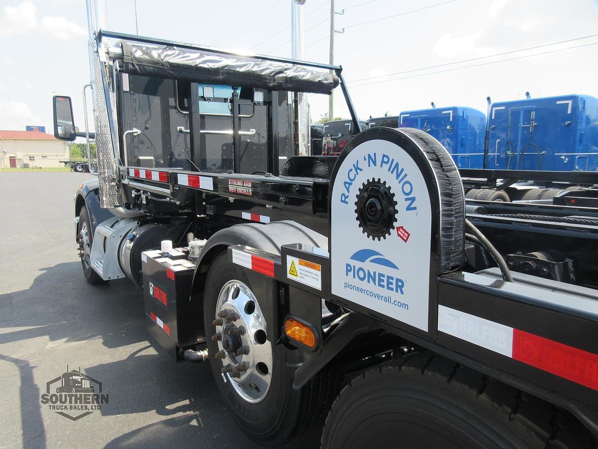 Used 2025 PETERBILT 567