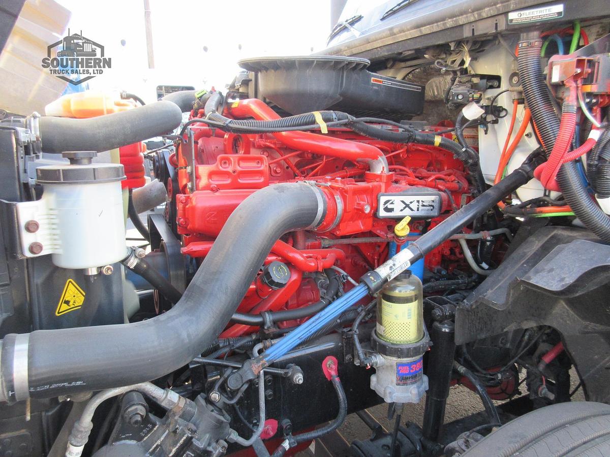 Used 2021 INTERNATIONAL LT