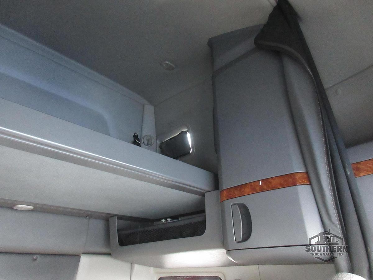 Used 2021 INTERNATIONAL LT