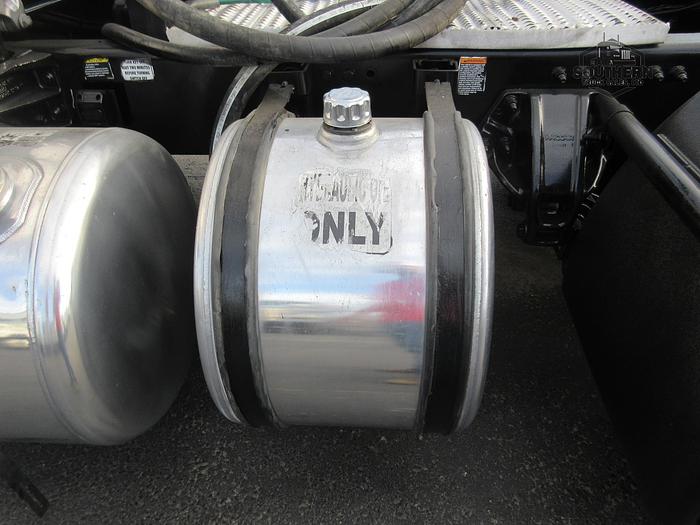 Used 2015 PETERBILT 579