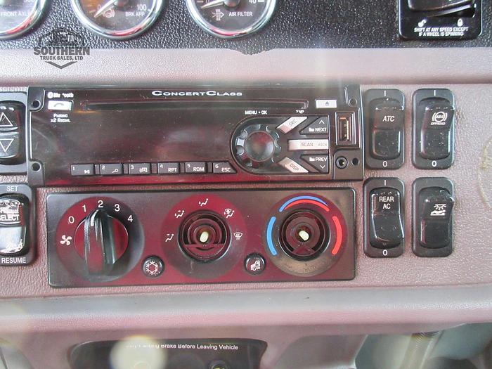 Used 2018 PETERBILT 389