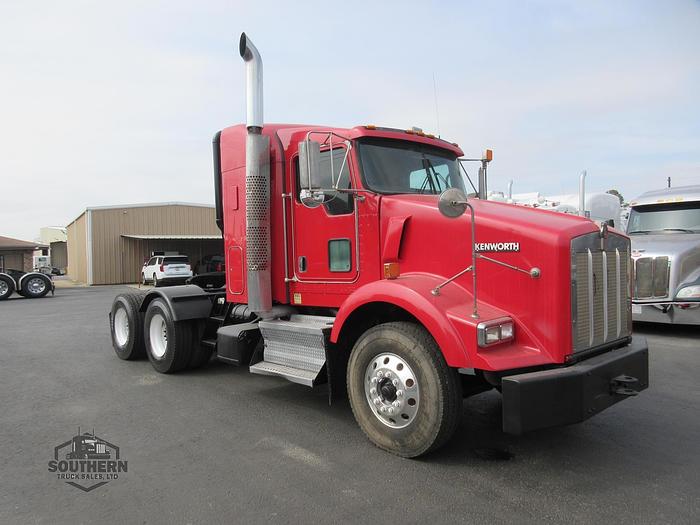 Used 2011 KENWORTH T800