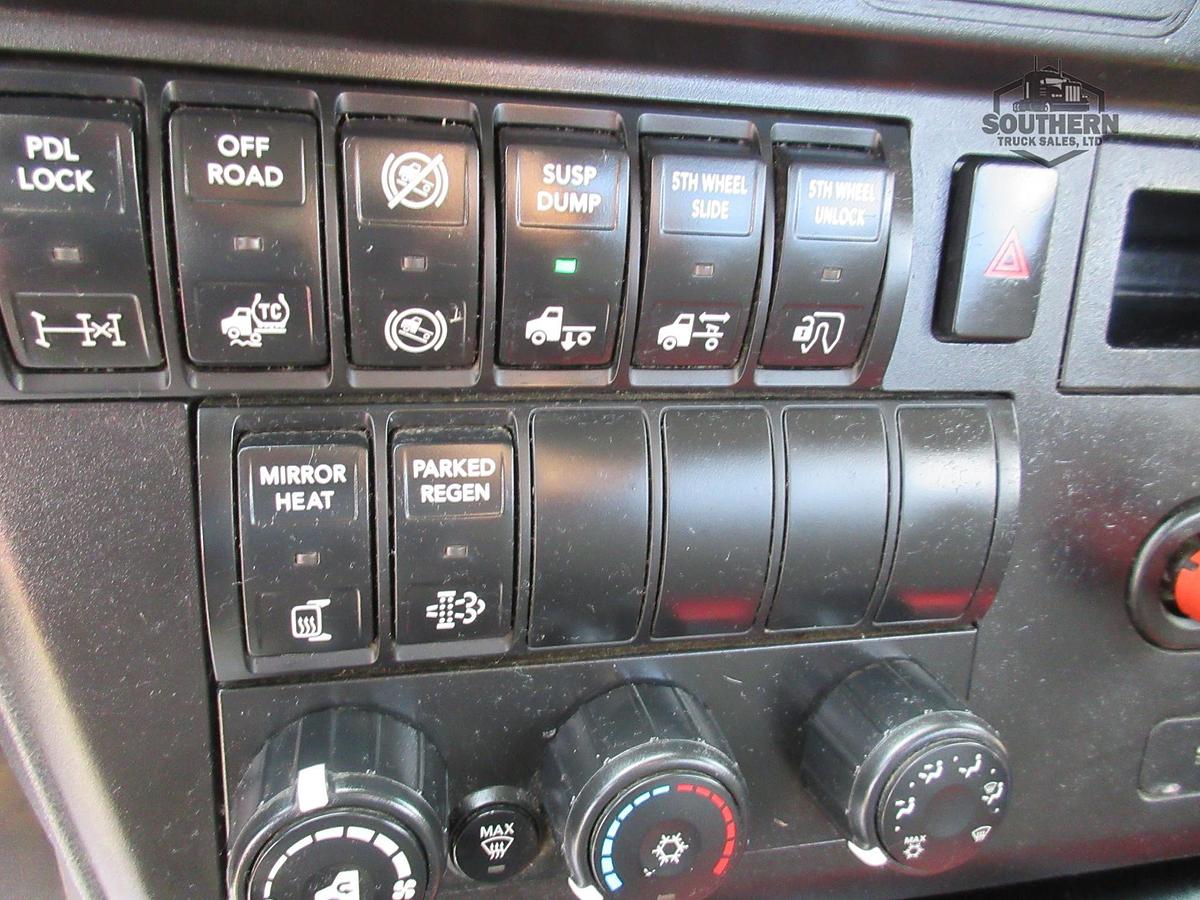 Used 2021 INTERNATIONAL LT