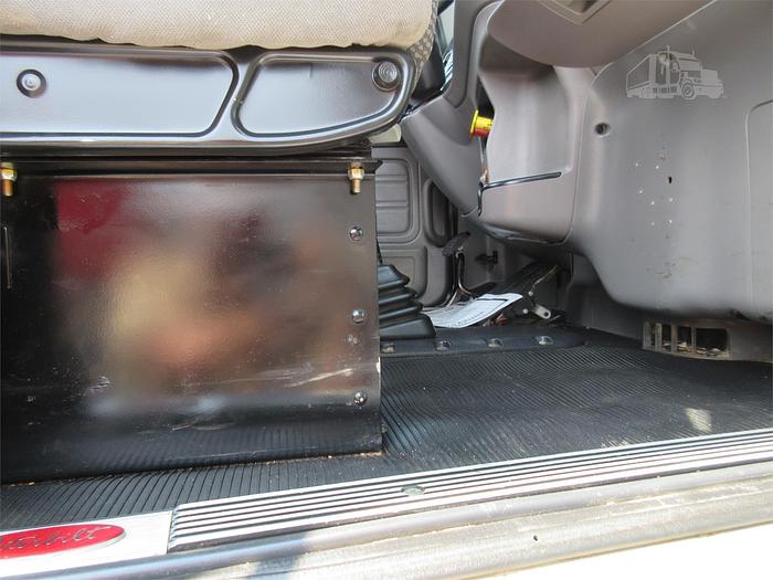 Used 2016 PETERBILT 365