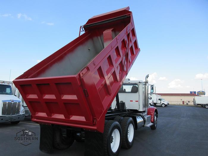 Used 2015 PETERBILT 365
