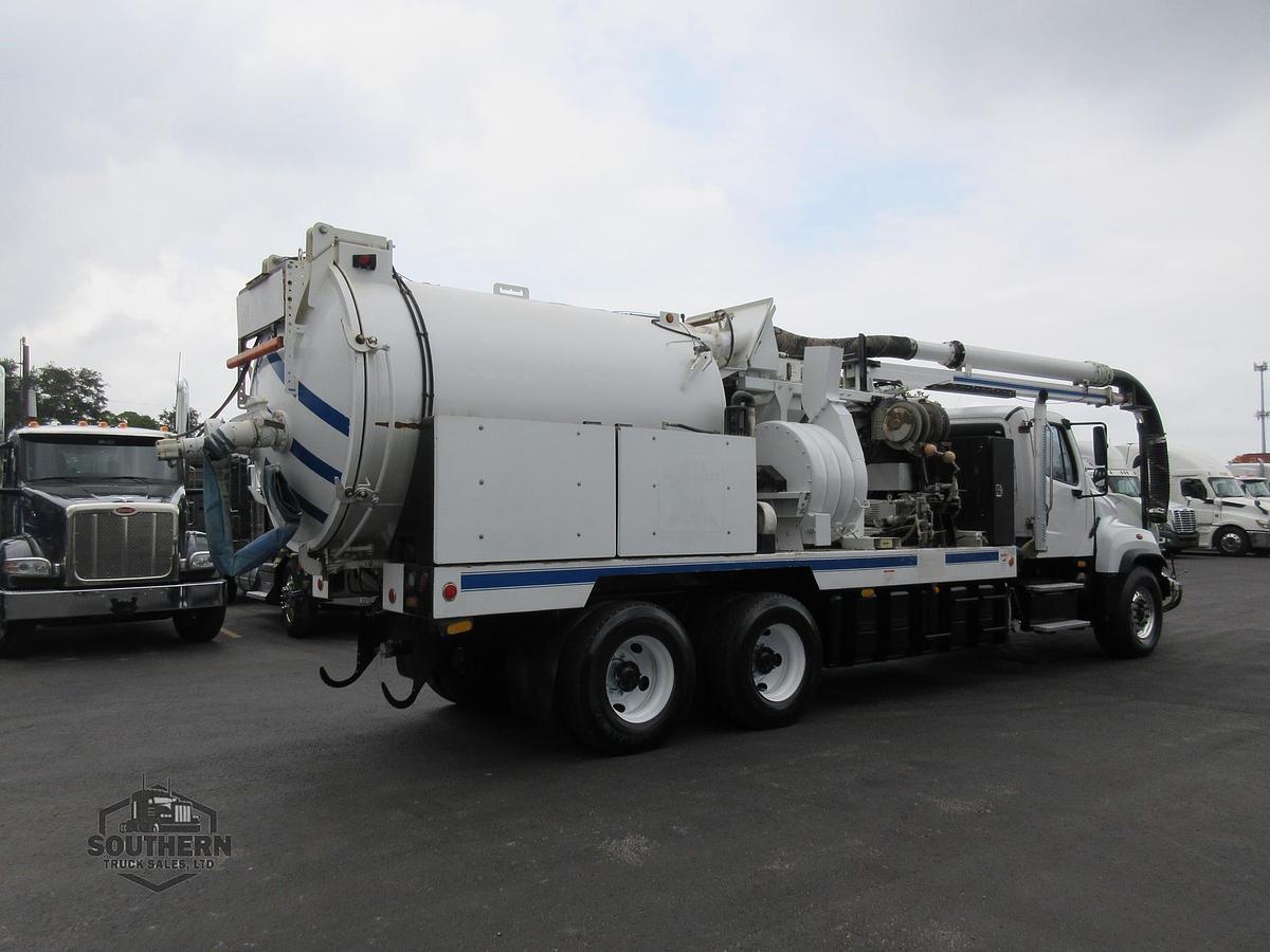 Used 2014 FREIGHTLINER 114SD