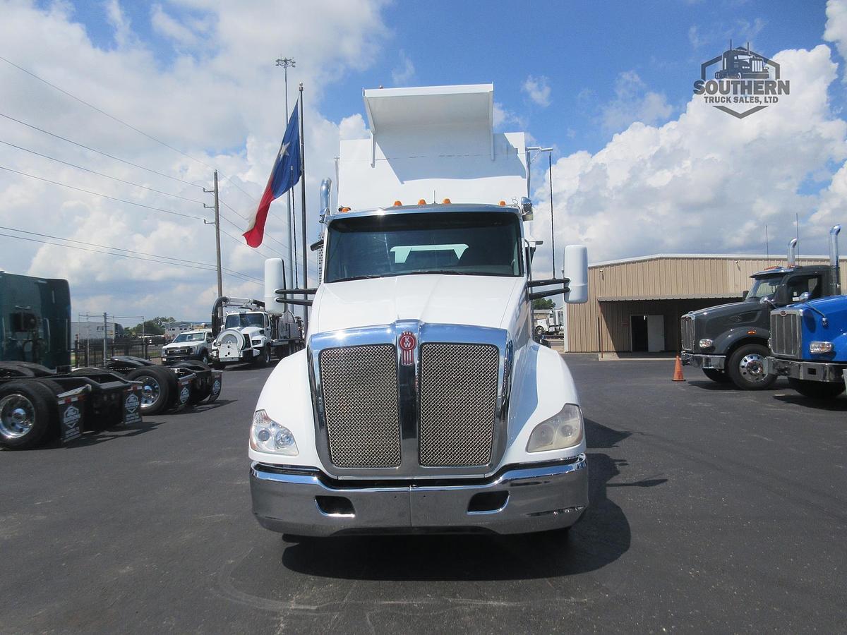 Used 2017 KENWORTH T680