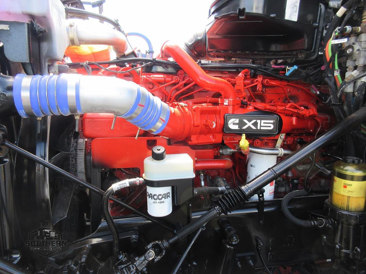 Used 2023 PETERBILT 567